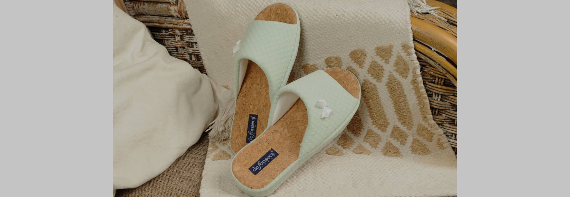 Женские тапочки со стелькой из пробки De Fonseca